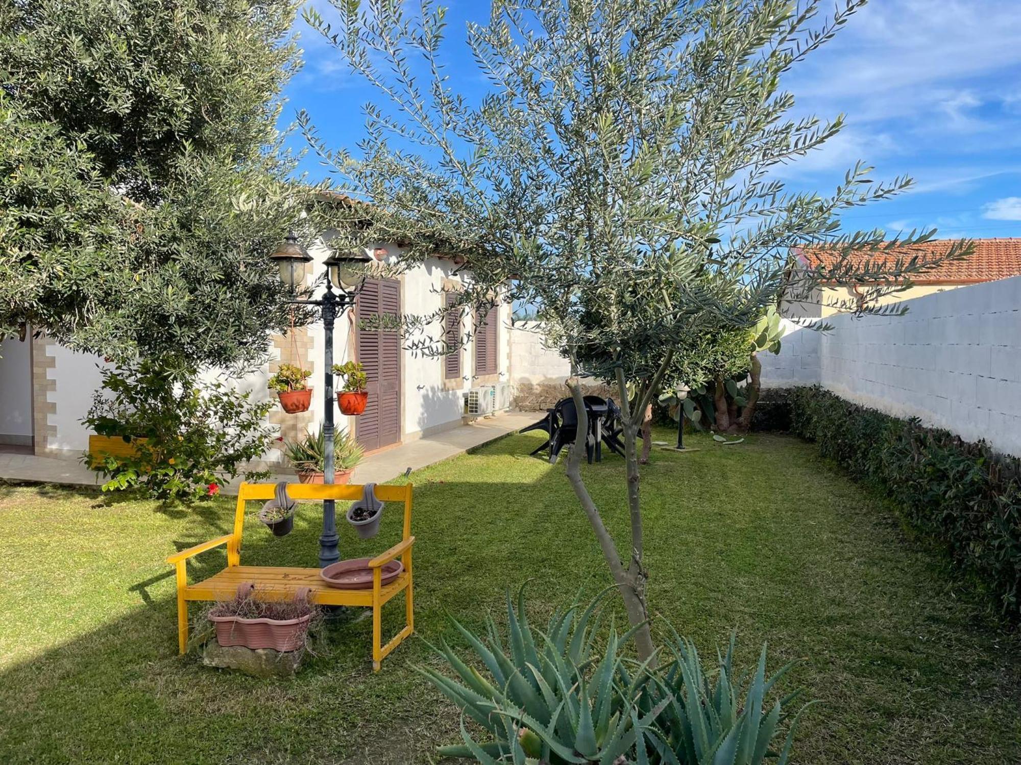 Le Case Al Quadrato Syrakusa Exteriör bild